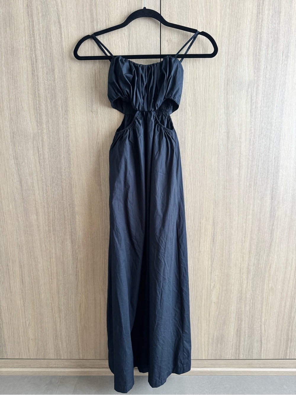 Abercrombie & Fitch Black Sleeveless Cutout Maxi Dress